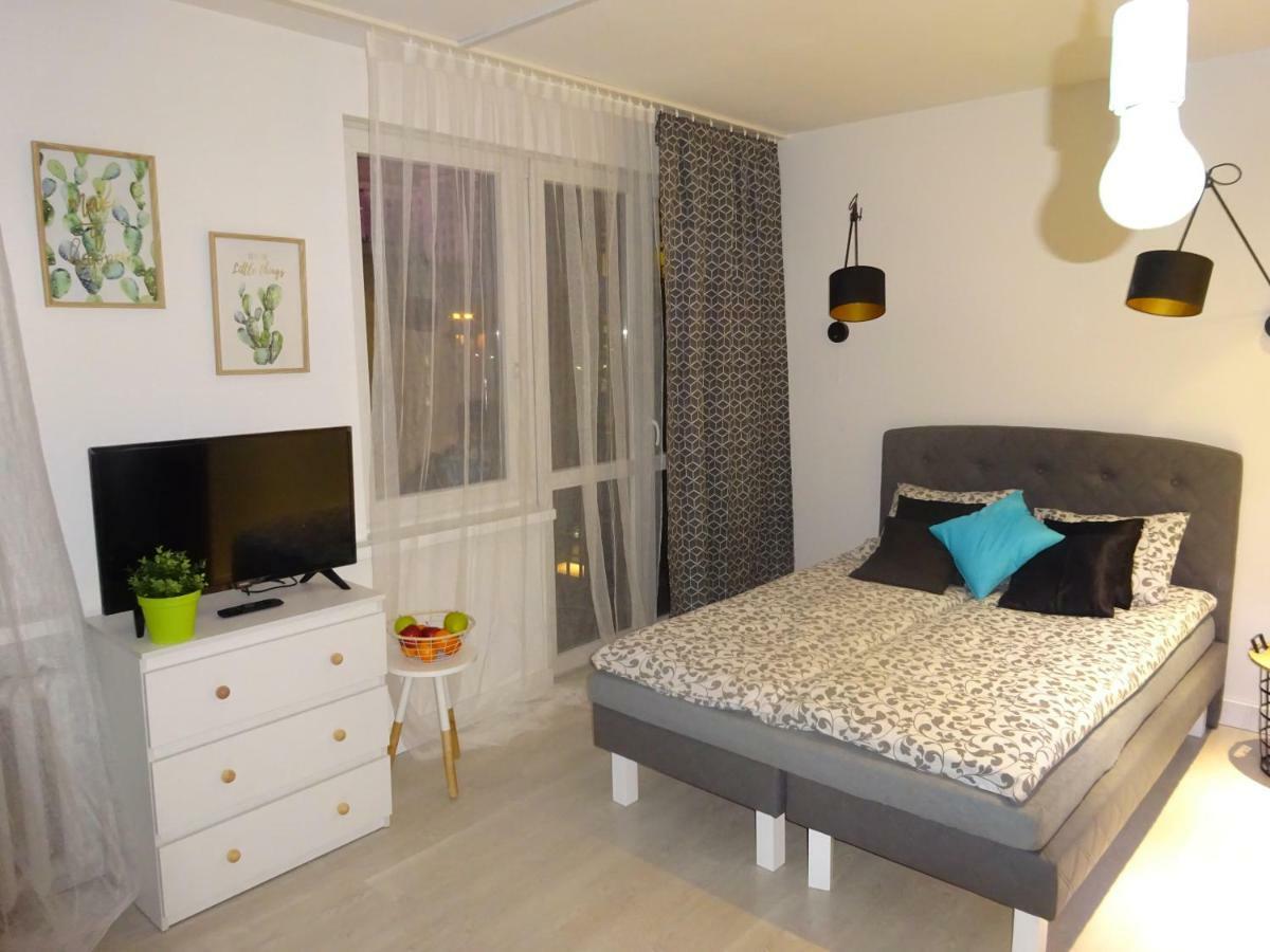 Apartament Nikola Warsaw Ngoại thất bức ảnh